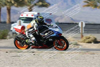 media/Dec-04-2025-Racers Edge (Thu) [[5ebc9f124d]]/3-B Group/5-Session 2 Turn 2 inside Speed Pans/